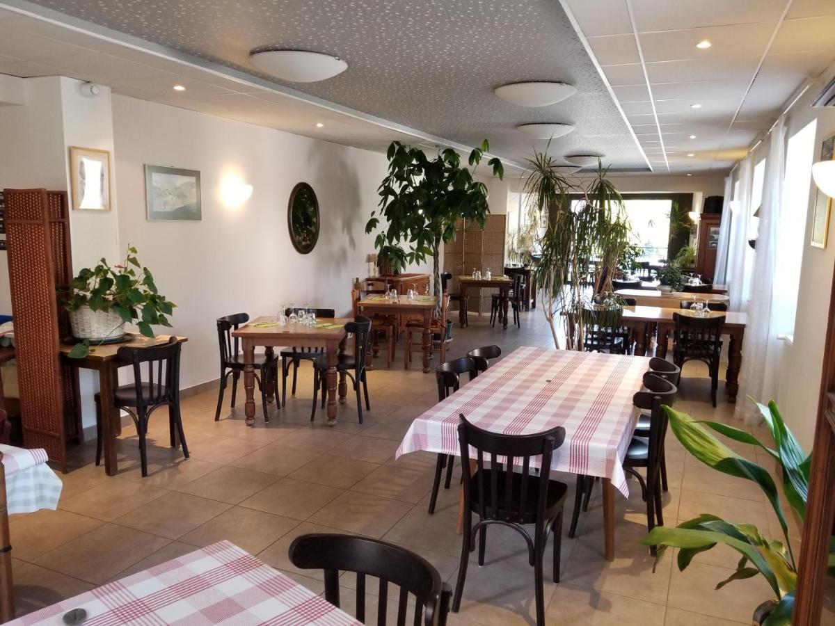 Restaurant Hotel Du Vercors Saint-Martin-en-Vercors Buitenkant foto